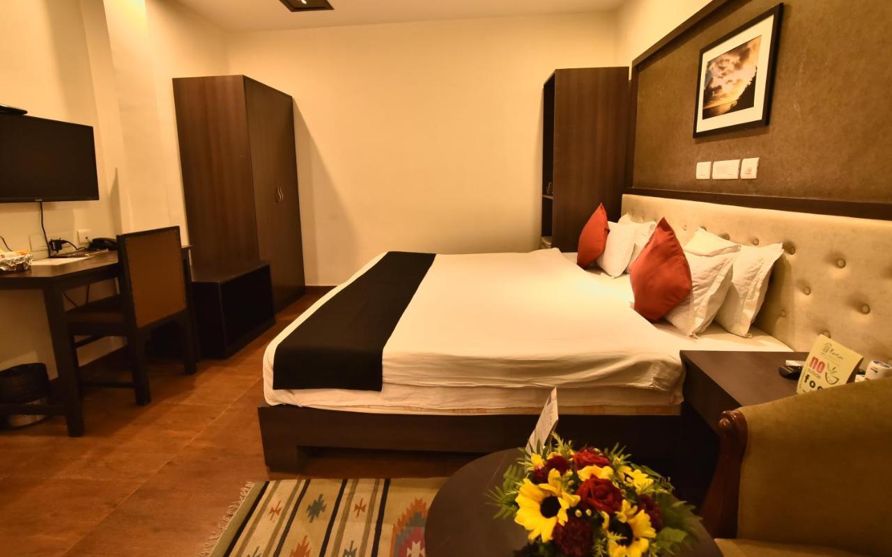 Casa Broadway-A Boutique Hotel Kalkuta Zewnętrze zdjęcie