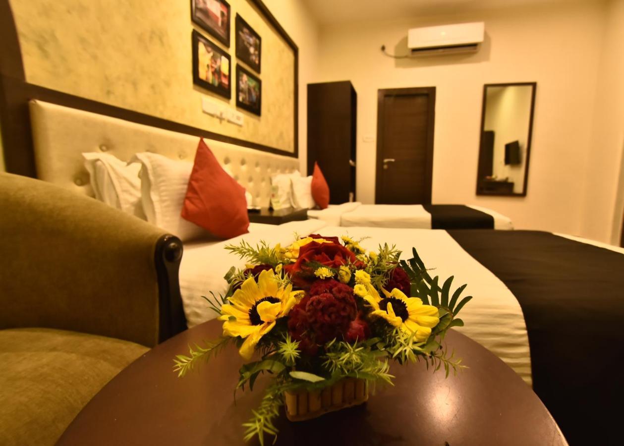 Casa Broadway-A Boutique Hotel Kalkuta Zewnętrze zdjęcie