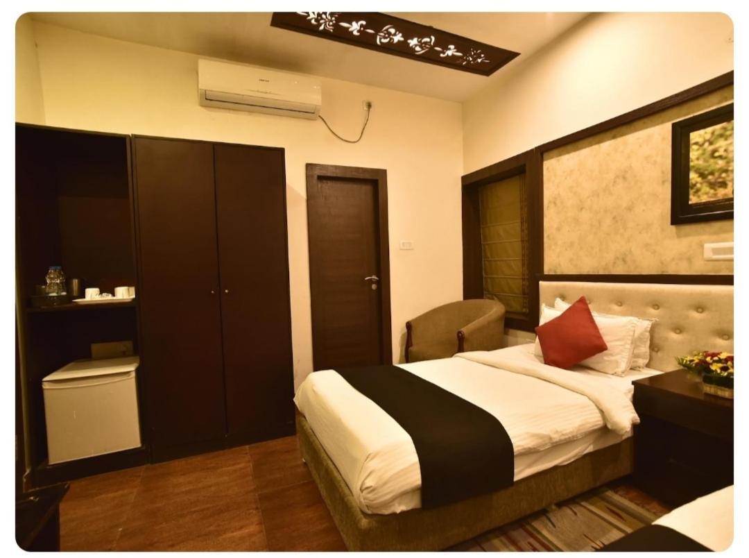 Casa Broadway-A Boutique Hotel Kalkuta Zewnętrze zdjęcie